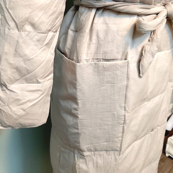 🅱️🅾️G🅾️ White duck down 90% long jacket with hood - Picture 6 of 9